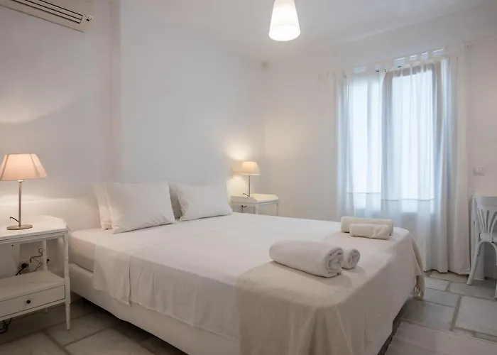 Aeraki * Santa Maria (Paros)